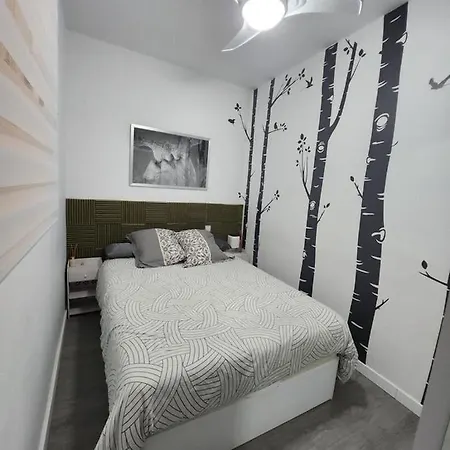 Embajadores, apartamento moderno y céntrico para 4-3