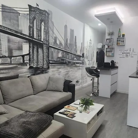 Embajadores, apartamento moderno y céntrico para 4-2